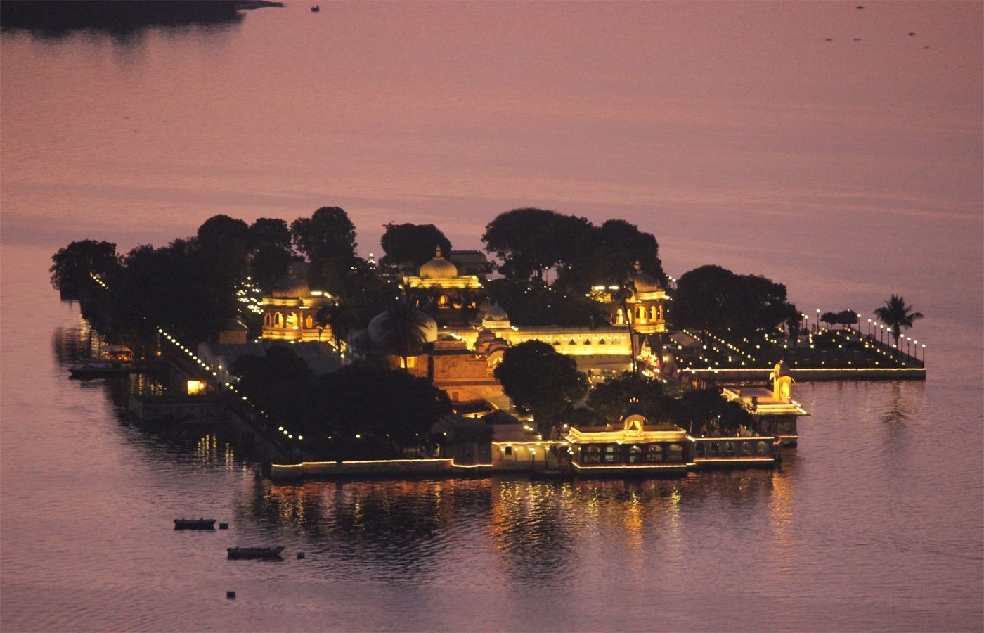 Pichola Lake